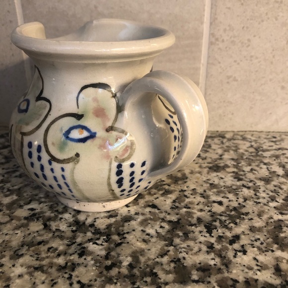 Artist Signed Studio Floral Pottery Creamer - Picture 7 of 8